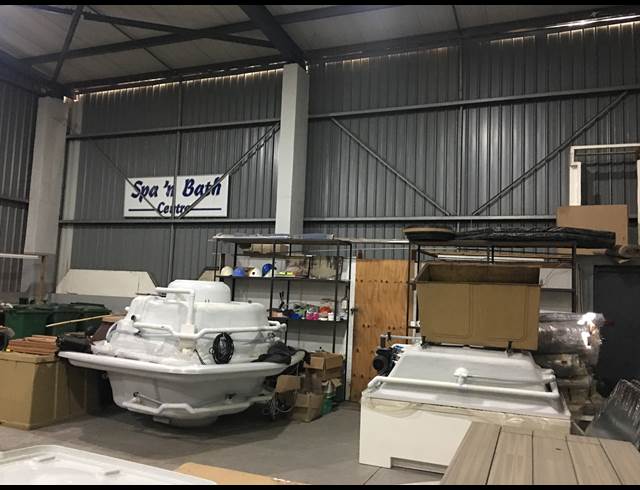 379M² WAREHOUSE TO LET IN RIVERHORSE VALLEY