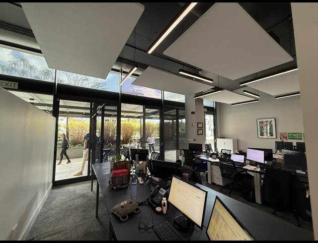 290M² OFFICE TO LET IN CLAREMONT