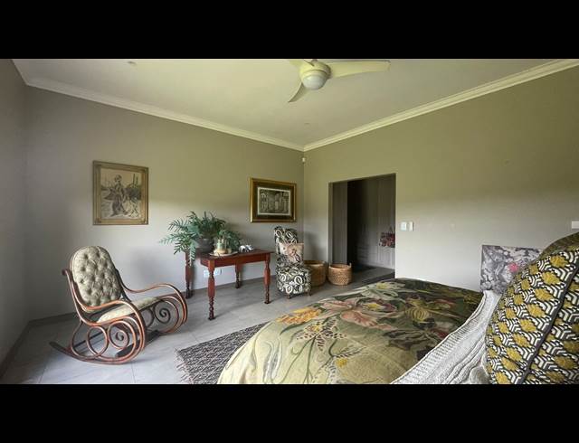 2 BEDROOM HOUSE TO LET IN BATELEUR ESTATE