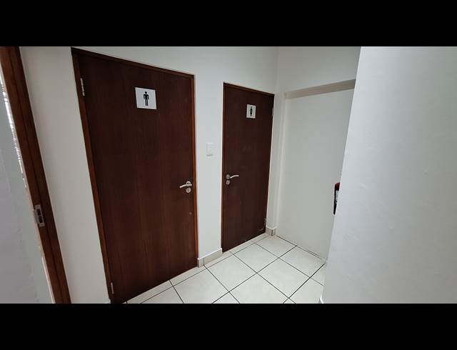 88.20M² OFFICE TO LET IN SONHEUWEL