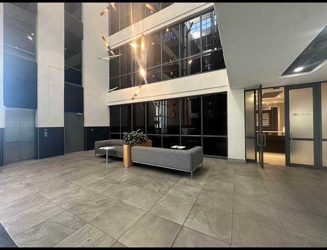 379M² OFFICE TO LET IN SANDTON CENTRAL