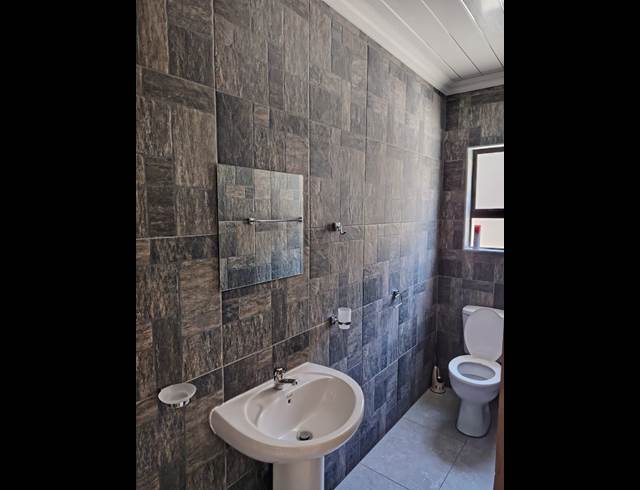 1 bed property to rent in DAVIDSONVILLE