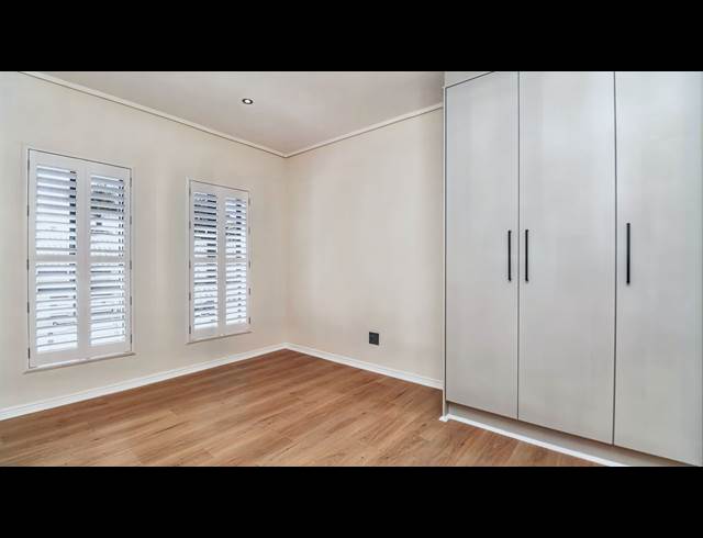 1 BEDROOM APARTMENT TO LET IN GEORGE SOUTH