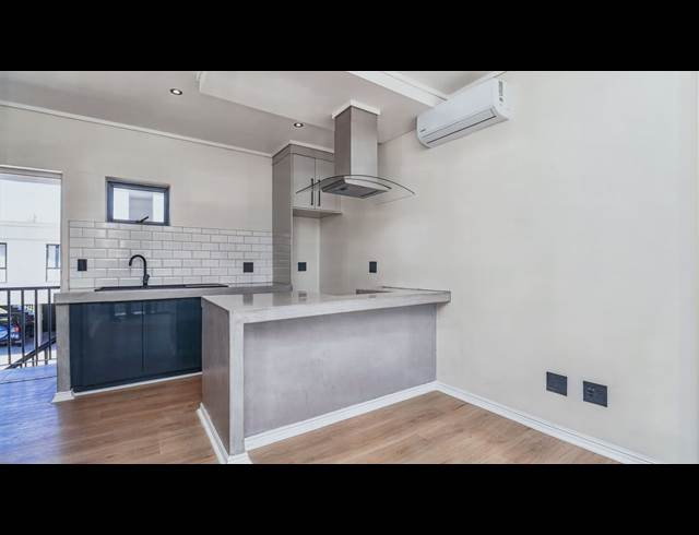 1 BEDROOM APARTMENT TO LET IN GEORGE SOUTH