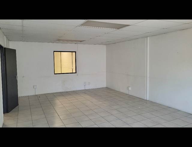 520M² WAREHOUSE TO LET IN BELLVILLE SOUTH