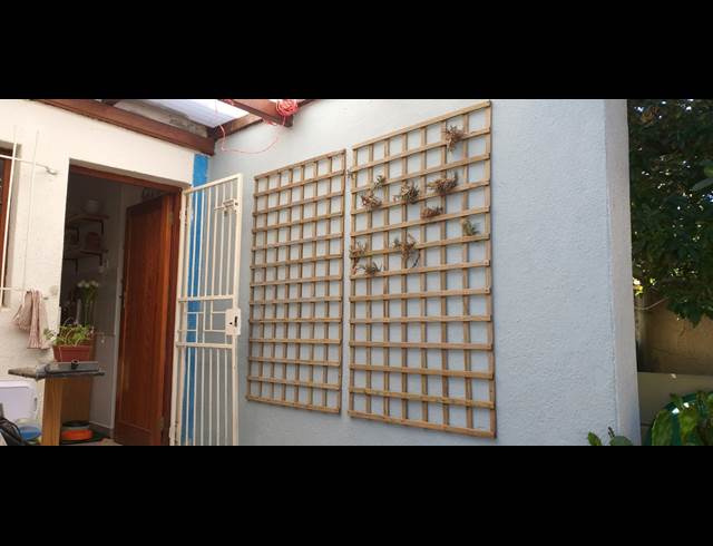 2 bed property to rent in OBSERVATORY