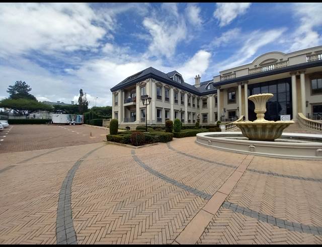 529M² OFFICE TO LET IN BRYANSTON