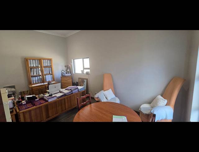 122M² OFFICE TO LET IN SONHEUWEL