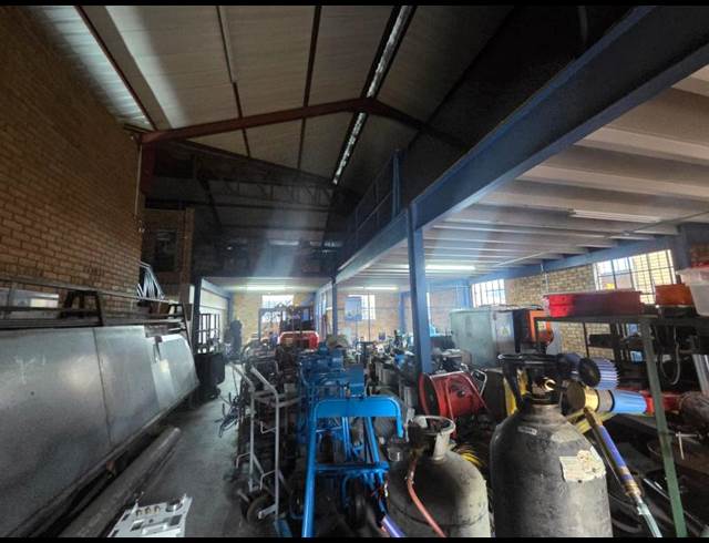767M² WORKSHOP TO LET IN MARELDEN