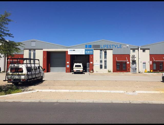 282M² WAREHOUSE TO LET IN BRACKENFELL INDUSTRIAL