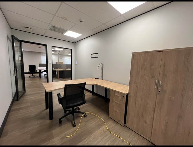 246M² OFFICE TO LET IN CENTURION CENTRAL