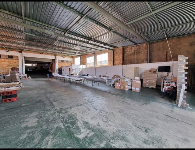 2,310M² FACTORY TO LET IN OPHIRTON