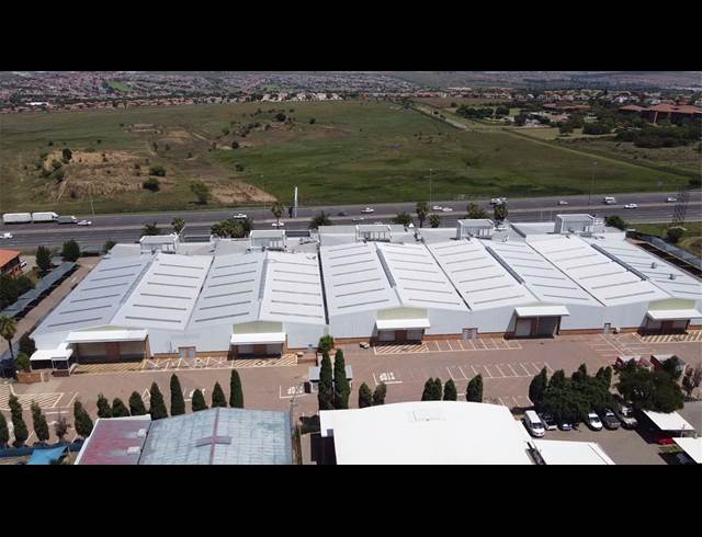 4,472M² WAREHOUSE TO LET IN RANDJESPARK