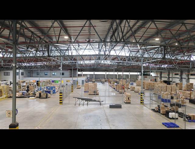 10,000M² WAREHOUSE TO LET IN RIVERHORSE VALLEY