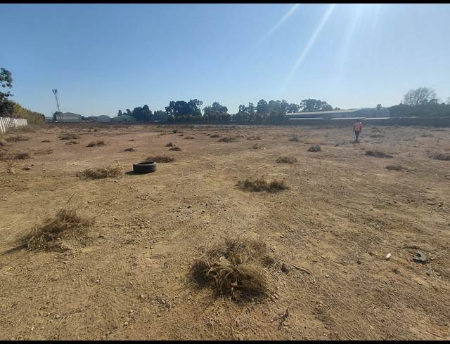 20,000M² INDUSTRIAL YARD TO LET IN POMONA