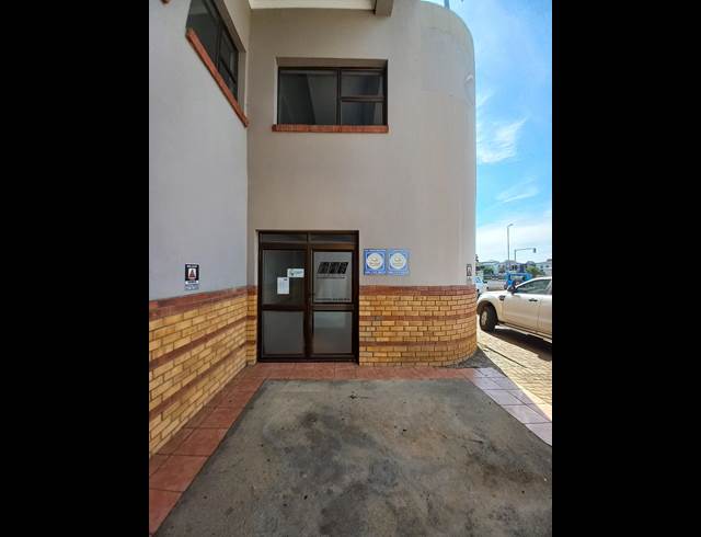 55M² OFFICE RENTED IN BEACON BAY