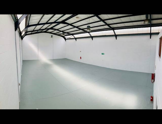 420M² WAREHOUSE TO LET IN MARCONI BEAM INDUSTRIA