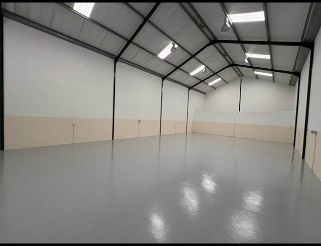 352M² WAREHOUSE TO LET IN STRAND CENTRAL