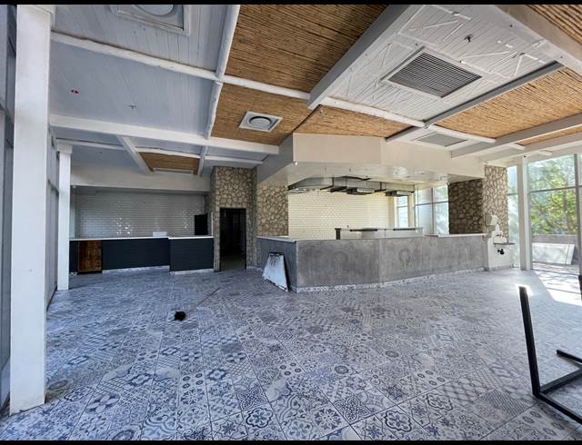 182M² OFFICE TO LET IN SANDTON CENTRAL