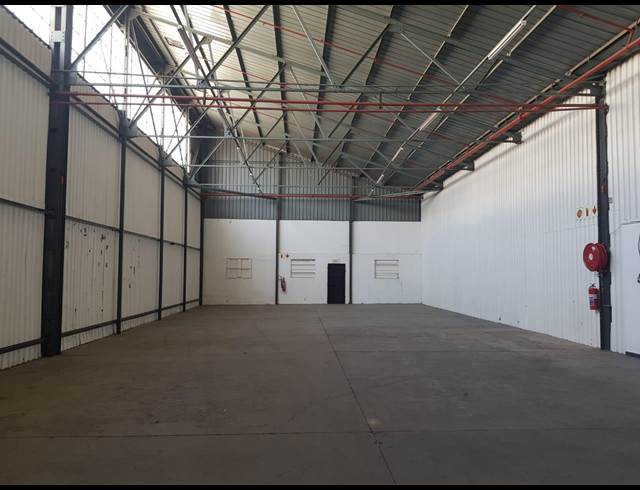 355M² WAREHOUSE TO LET IN CITY DEEP