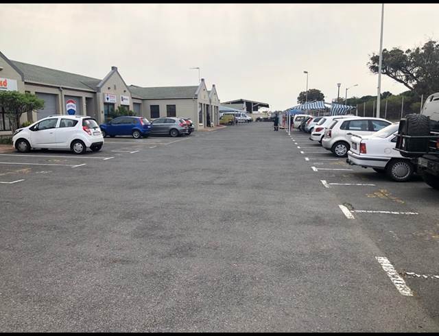 147M² WAREHOUSE TO LET IN OTTERY