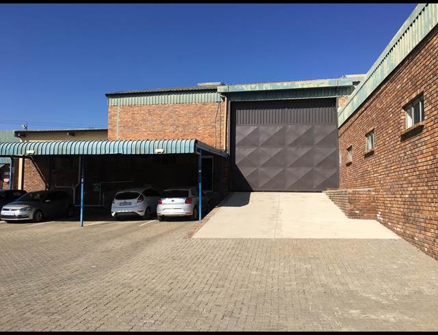 826M² WAREHOUSE RENTED IN SILVERTON