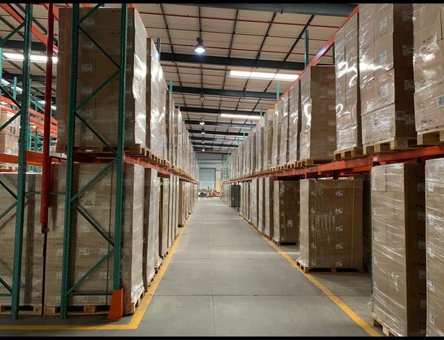 7,487M² WAREHOUSE TO LET IN STRIJDOMPARK