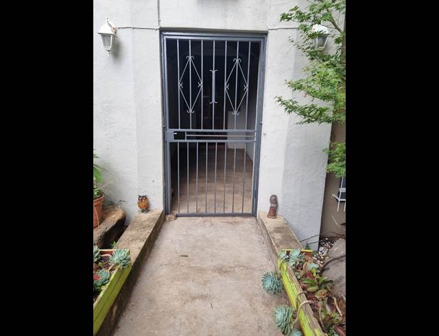 1 bed property to rent in PRIMROSE