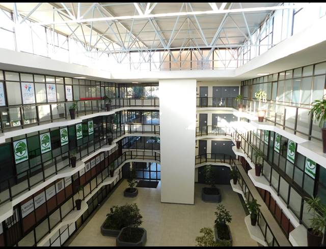 291M² OFFICE TO LET IN FERNDALE