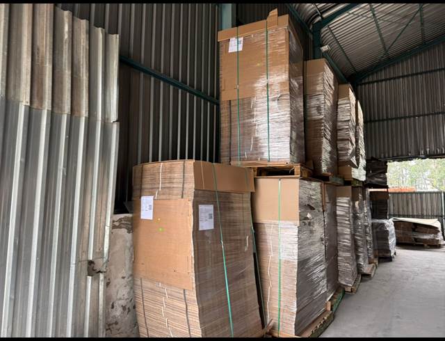 1,600M² WAREHOUSE TO LET IN ANDERBOLT