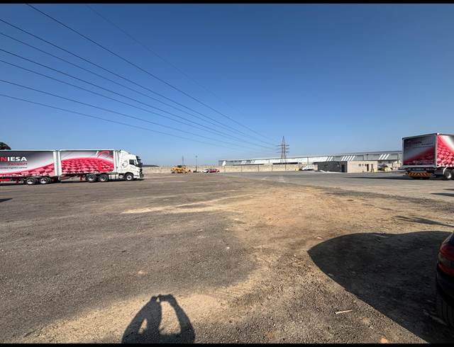 4,100M² WAREHOUSE TO LET IN BLACKHEATH INDUSTRIAL
