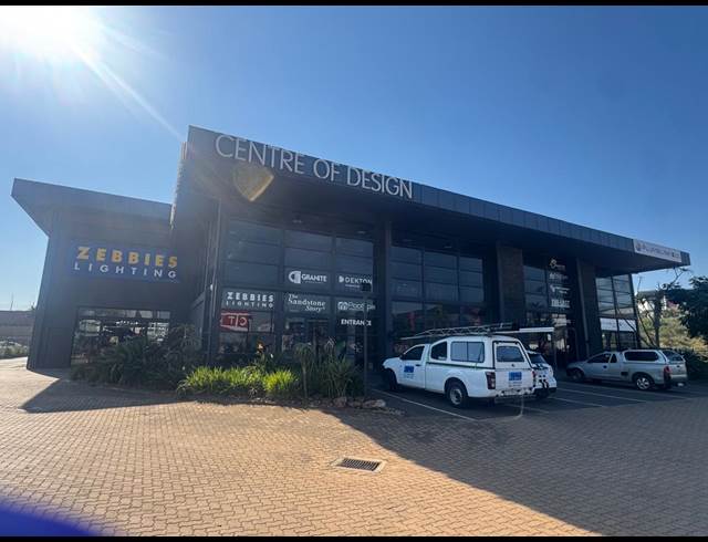 1,640M² BUSINESS CENTRE TO LET IN BALLITO DISTRICT