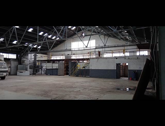 6,108M² WAREHOUSE TO LET IN BOOYSENS