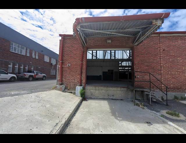 2,785M² WAREHOUSE TO LET IN PAROW INDUSTRIAL