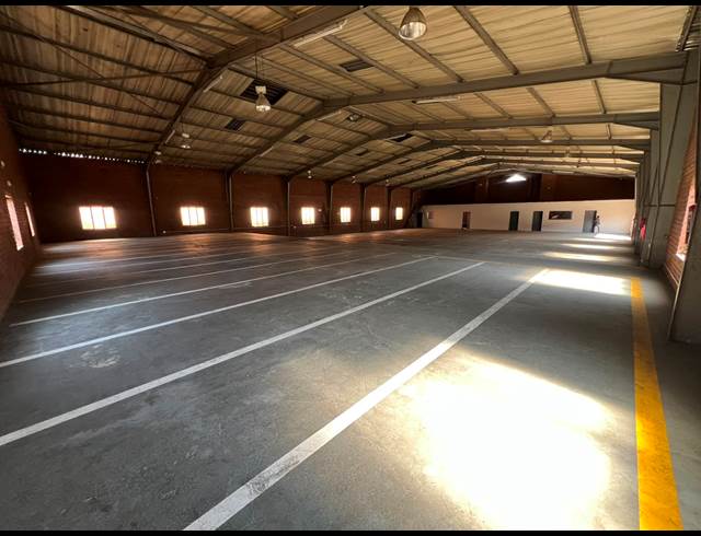 1,200M² WAREHOUSE TO LET IN SUNDERLAND RIDGE