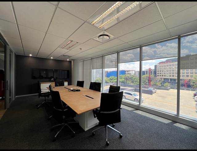 475M² OFFICE TO LET IN ROSEBANK