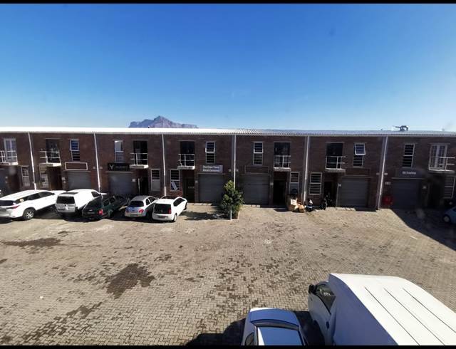 105M² WAREHOUSE TO LET IN MAITLAND