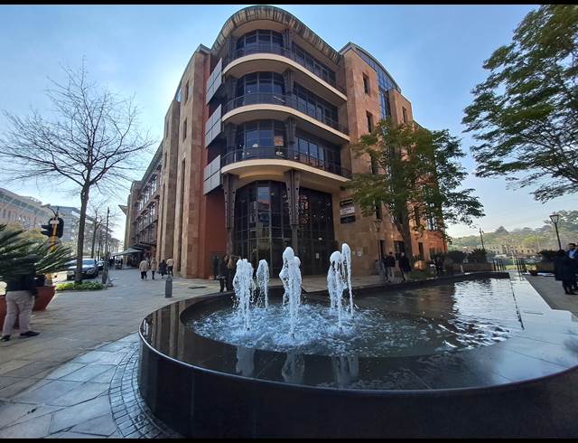 1,801.01M² OFFICE TO LET IN MELROSE ARCH