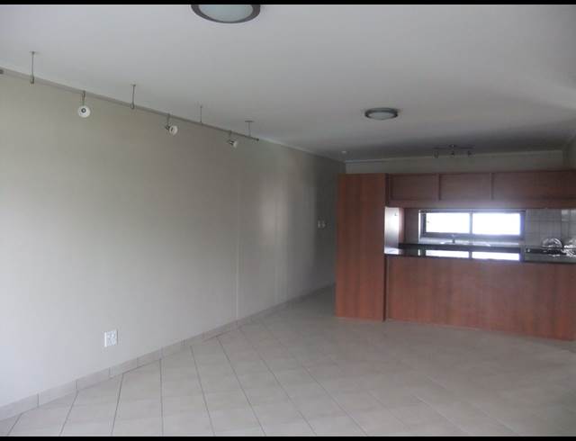 2 bed property to rent in CLAREMONT