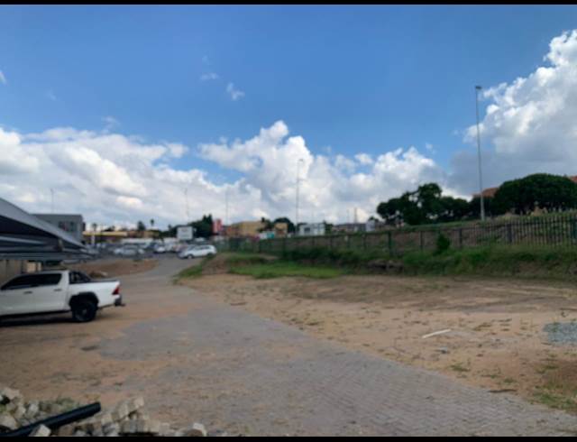 660M² WAREHOUSE TO LET IN EASTGATE