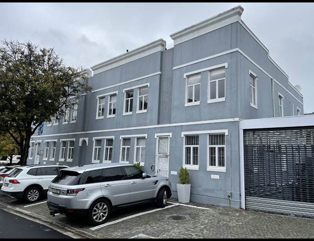 73M² OFFICE TO LET IN GARDENS