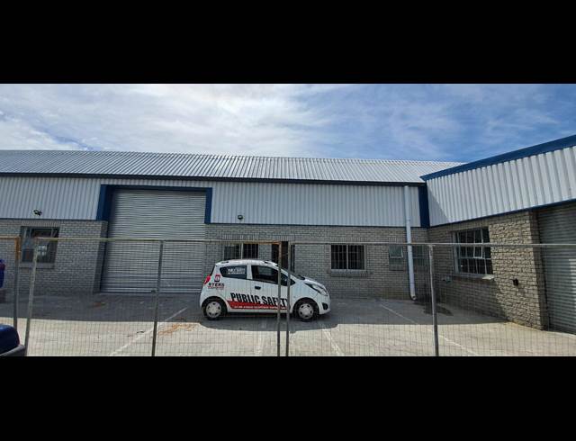 281M² WAREHOUSE TO LET IN AIRPORT INDUSTRIA