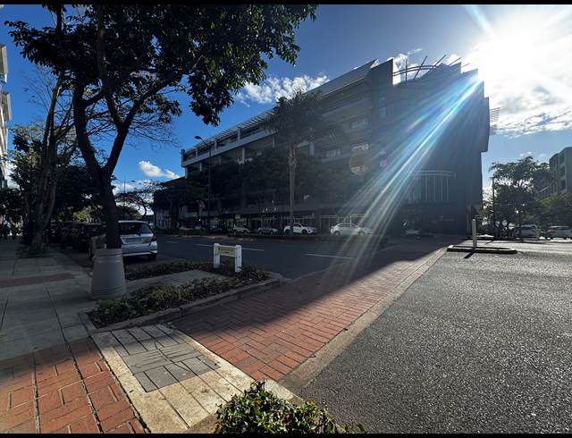 75M² RETAIL TO LET IN UMHLANGA RIDGE
