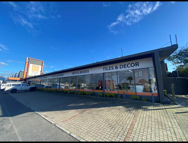 2,350M² SHOWROOM TO LET IN PAARDEN EILAND