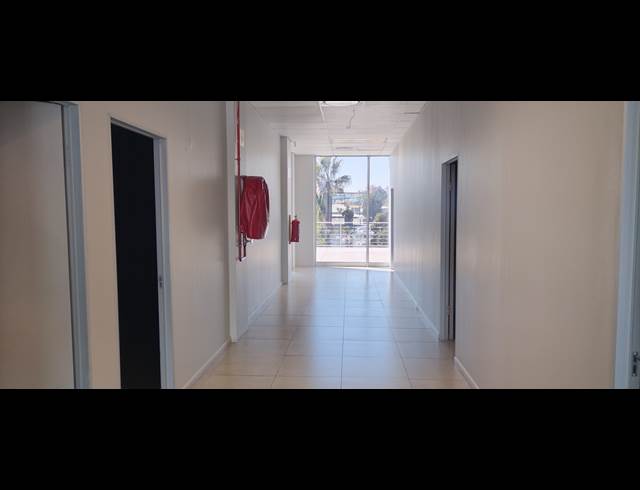 463M² OFFICE TO LET IN NELSPRUIT EXT 7