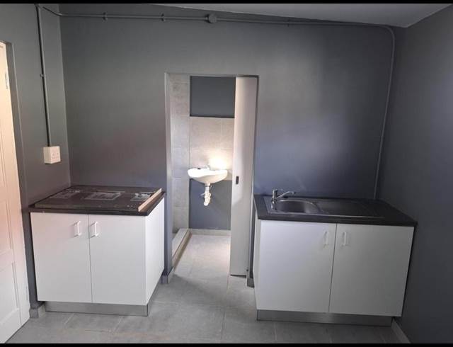 1 BEDROOM PROPERTY TO RENT IN MAITLAND