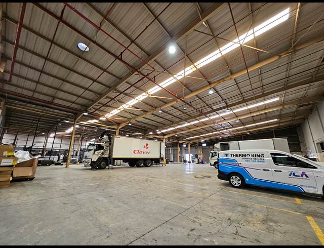 6,242M² WAREHOUSE TO LET IN RANDJESPARK