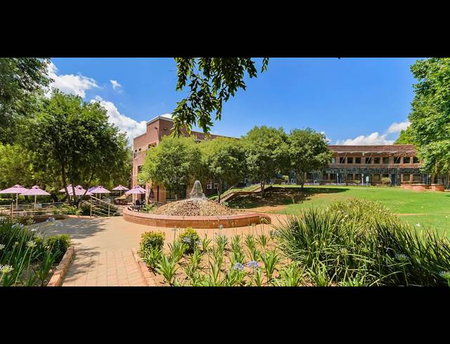 1,840M² OFFICE TO LET IN RANDJESPARK