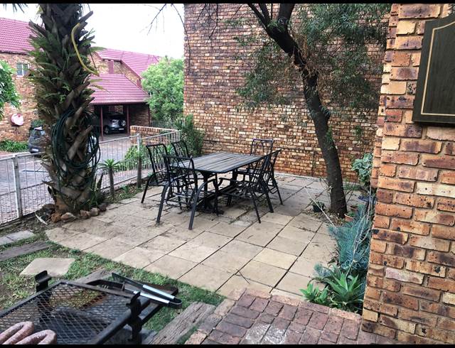 2 bed property to rent in CENTURION CENTRAL