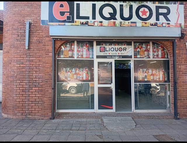 180M² RETAIL TO LET IN WHITE RIVER CENTRAL